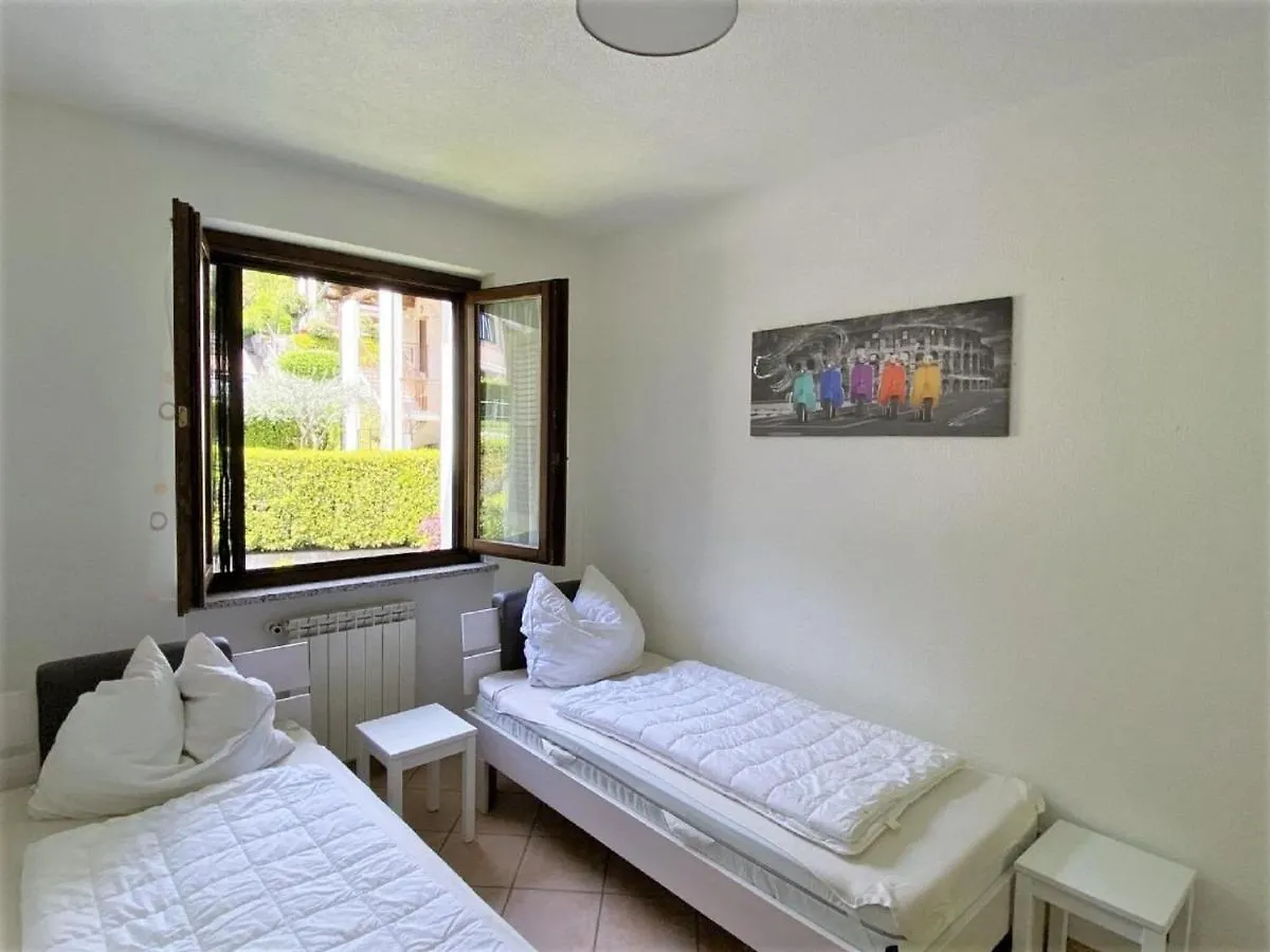 Apartment Belvilla By Oyo Roc03 2 - Residenza La Rocca Castelveccana